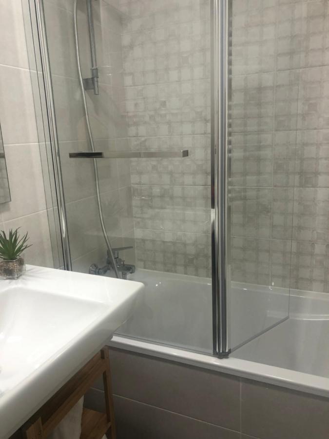 Habitacion Con Bano Privado Bilbao Dış mekan fotoğraf